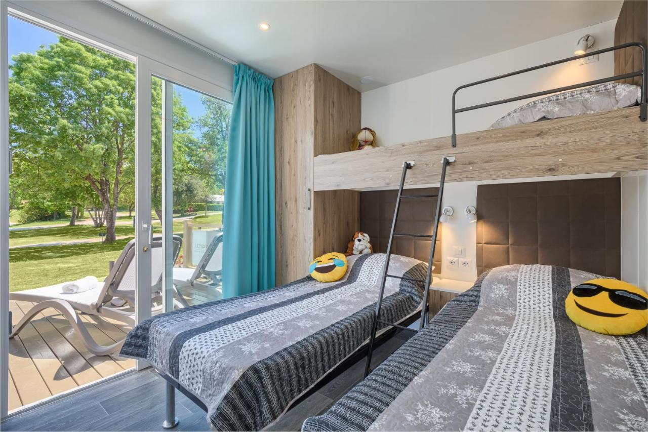 Mobile Homes Premium Relax Park Umag By Camp4You Karigador Exterior foto
